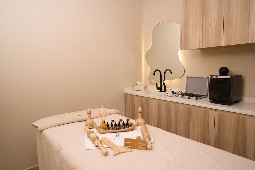 Massage bed prepared for maderotherapy at Simplice Beauty Lounge
